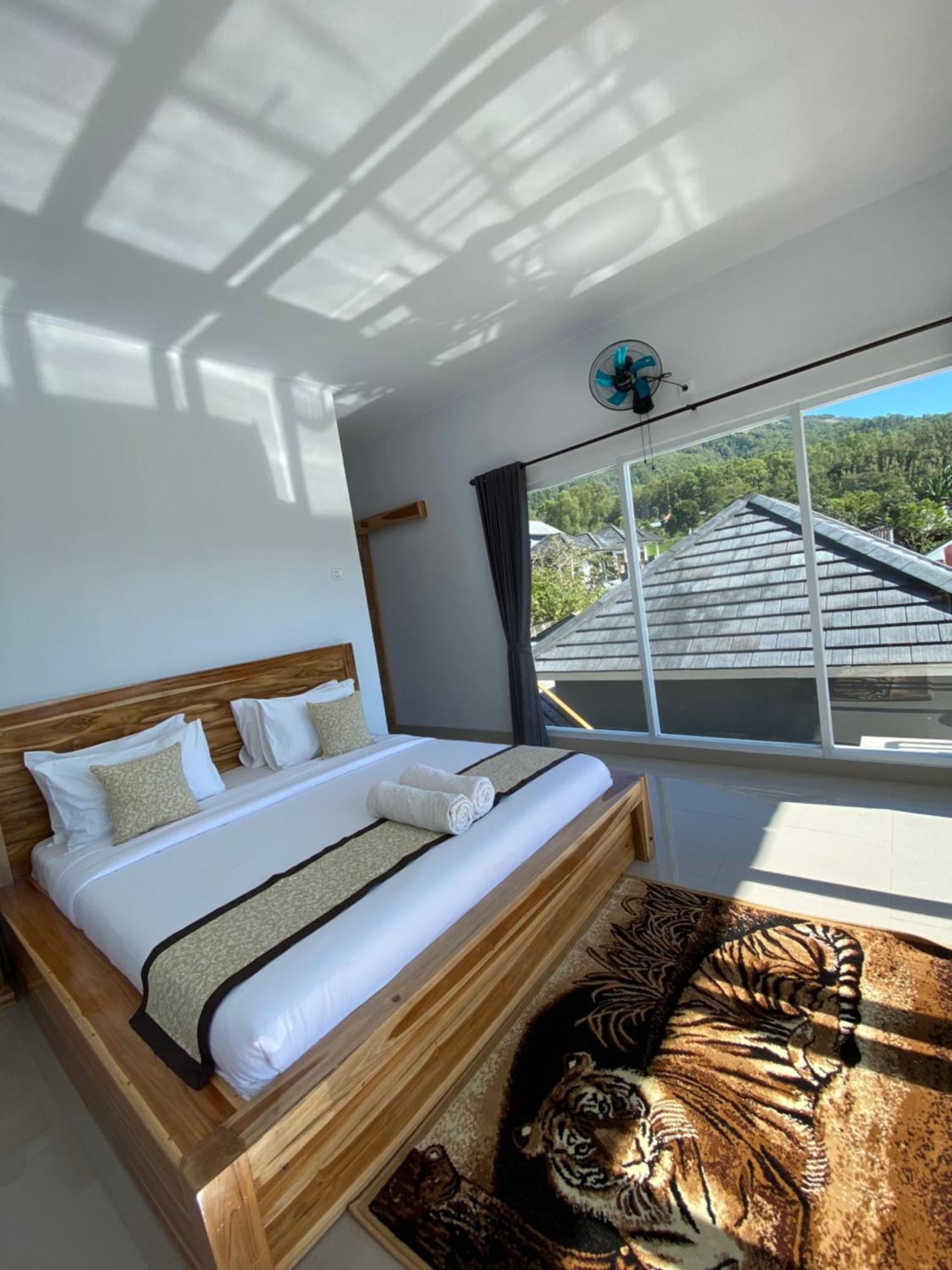Batur Pyramid Guesthouse 킨타마니 외부 사진